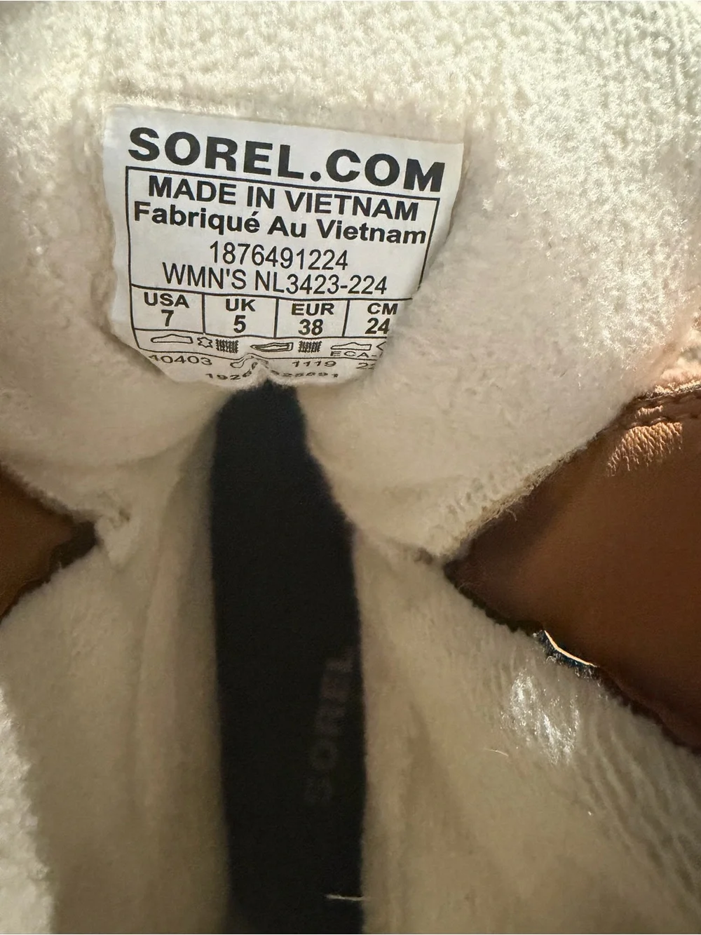 Sorel Boots Gray and Tan
